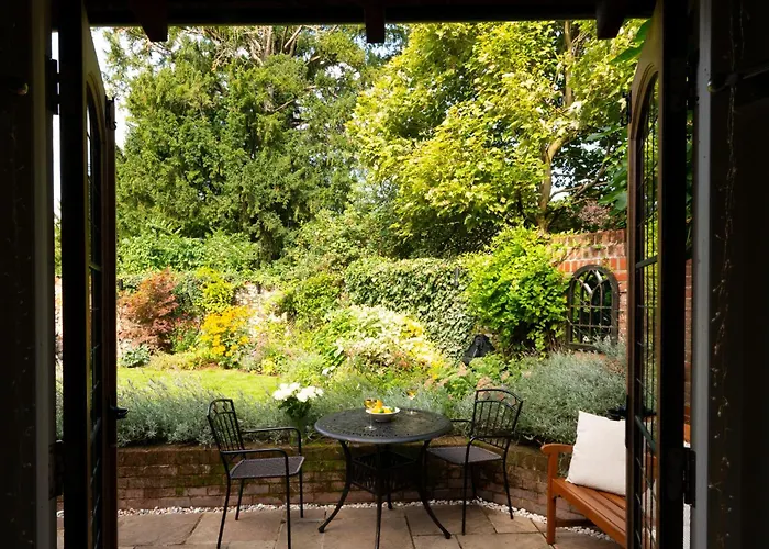 Miller Cottage A Luxury 1550\'S Cottage In The Historic Centre Of Saffron Walden