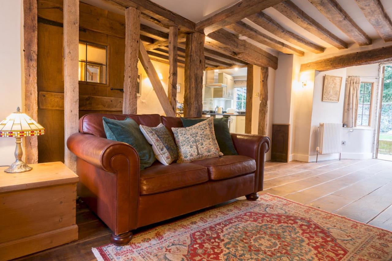 Miller A Luxury 1550's In The Historic Centre Of
