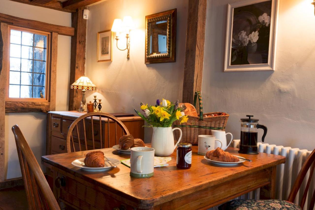 Miller A Luxury 1550's In The Historic Centre Of